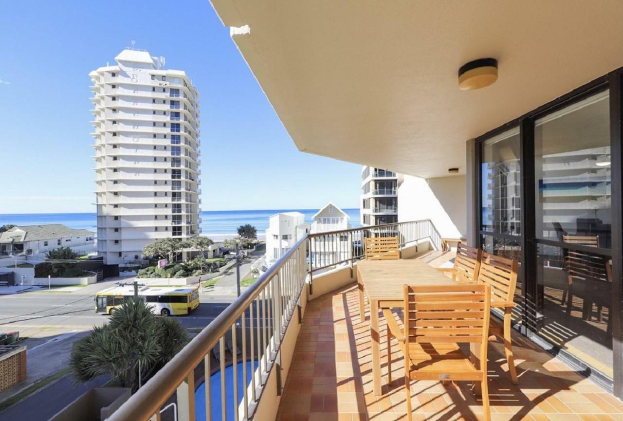 Bougainvillea Gold Coast Holiday Apartments Buitenkant foto