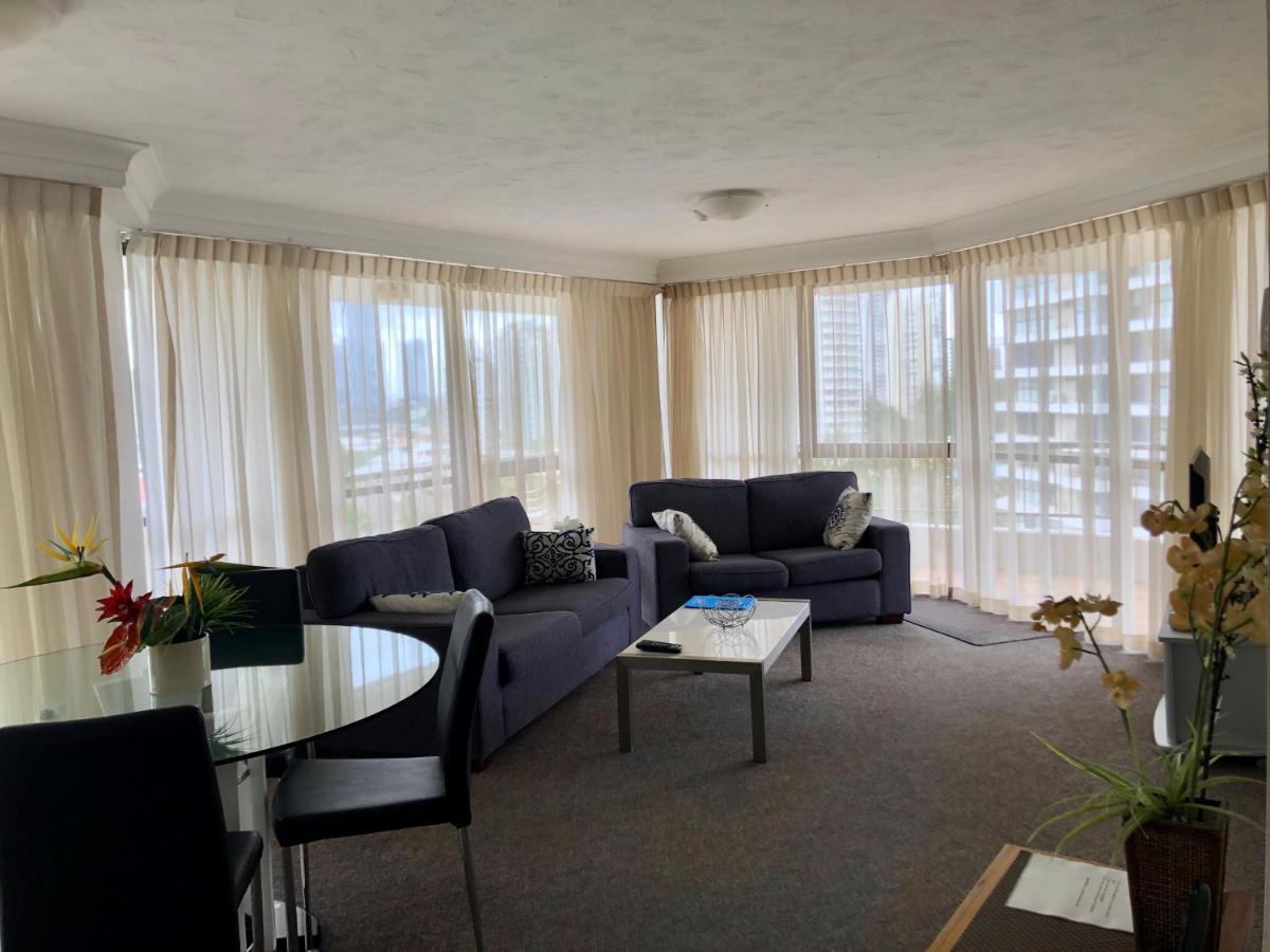 Bougainvillea Gold Coast Holiday Apartments Buitenkant foto