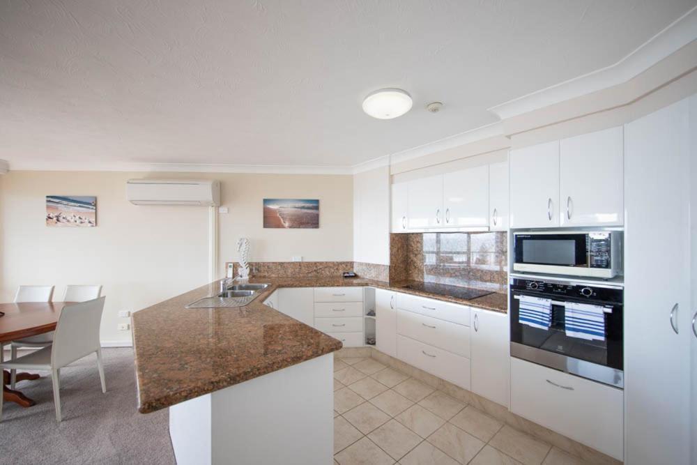 Bougainvillea Gold Coast Holiday Apartments Buitenkant foto